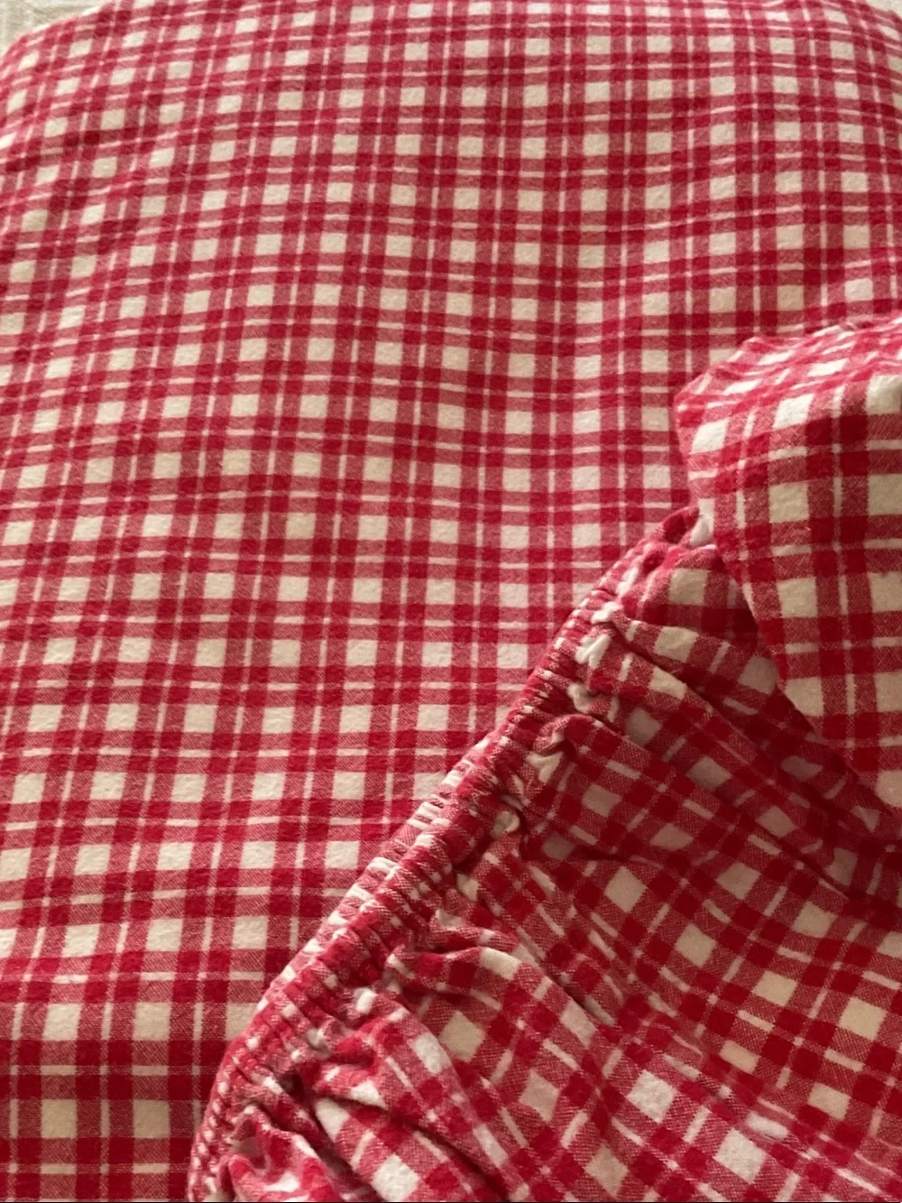 Pottery Barn Kids Red and White Plaid Cotton Twin sheets flat fitted - Picture 3 of 5